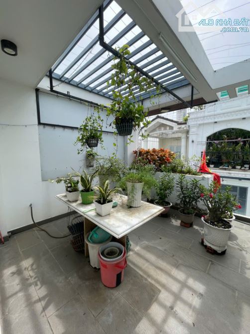 Bán Nhà Nơ Trang Long 5 Tầng, Khu Dân Cư Đồng Bộ, An Ninh Xe Hơi Ngủ Trong Nhà chỉ 10.499 - 10