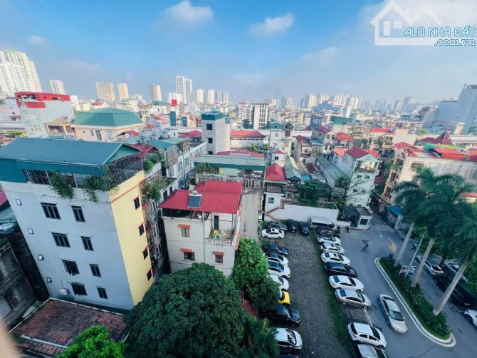 BÁN CHCC NÀNG HƯƠNG-THANH XUÂN,DT72M,2PN,2WC,CĂN GÓC FULL NT,BC RỘNG,GIÁ HƠN 5 TỶ - 10