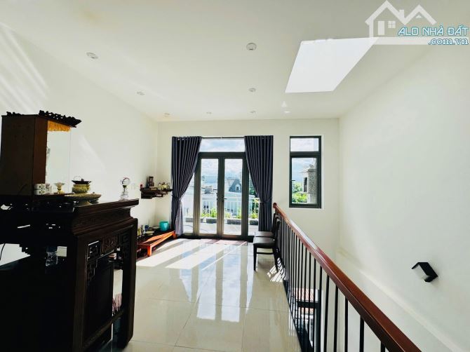 NHÀ 3 TẦNG KIỆT OTO 5M TÔN ĐẢN FULL NỘI THẤT - 10