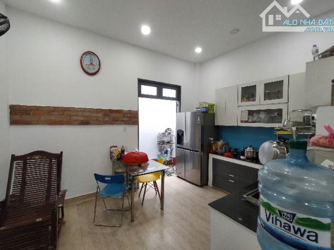 BÁN NHÀ BÌNH TÂN, gần Tân Phú, 4 tầng, DT 4.5x13m, hẻm nhựa 6m, nhỉnh 5 tỷ. - 10