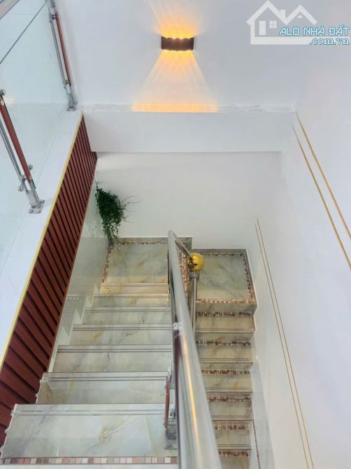 Bán Nhà Lầu Nghỉ Dưỡng Đường Hưng Nhơn – Trung Tâm TP.HCM – Chỉ 1,8 Tỷ - 11