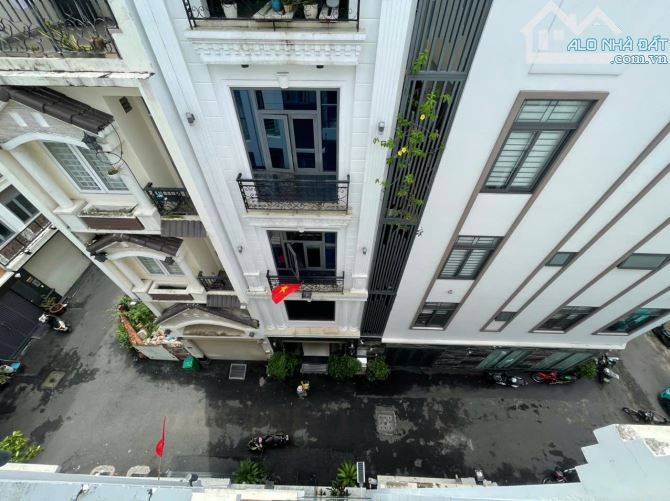 Bán Nhà Nơ Trang Long 5 Tầng, Khu Dân Cư Đồng Bộ, An Ninh Xe Hơi Ngủ Trong Nhà chỉ 10.499 - 11