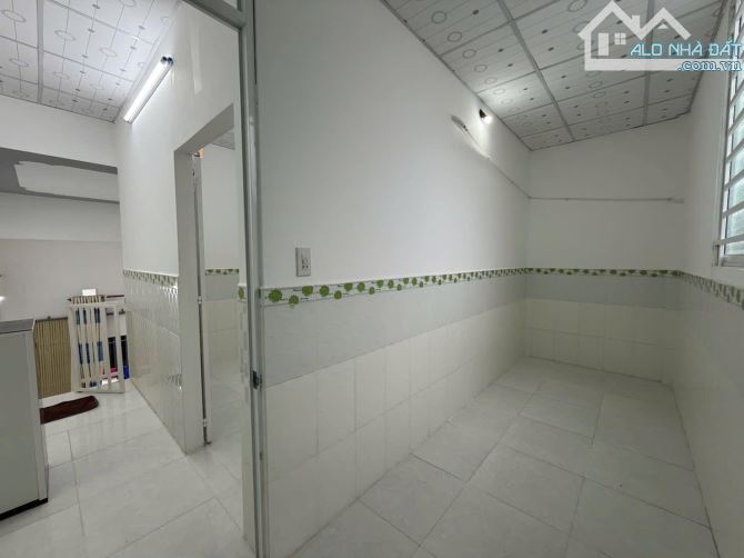 Nhà trệt lững Đs5 kdc Sơn Thủy  cách DHYD 5km 6 phút đi xe máy - 11
