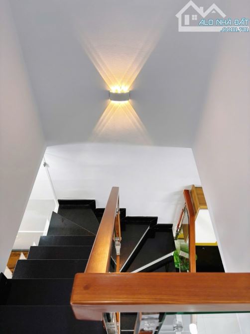 SIÊU PHẨM LÔ GÓC LÊ VĂN QUỚI, BÌNH TÂN, 2 TẦNG, HXH 6M, 50M2, GIÁ CHỈ HƠN 4 TỶ - 1