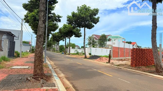 Lô Đất Đường Số 8 Long Điền DT: 5x20 (100m2 full thổ cư) Đường nhựa 8m vỉa hè 5m - 1