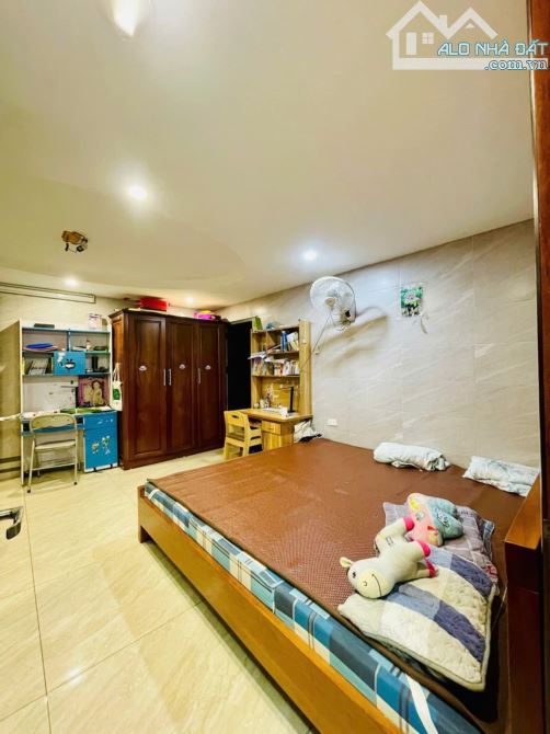 Bán căn hộ tập thể 90m -3 phòng ngủ riêng biệt Nhân Hòa Thanh Xuân - 1