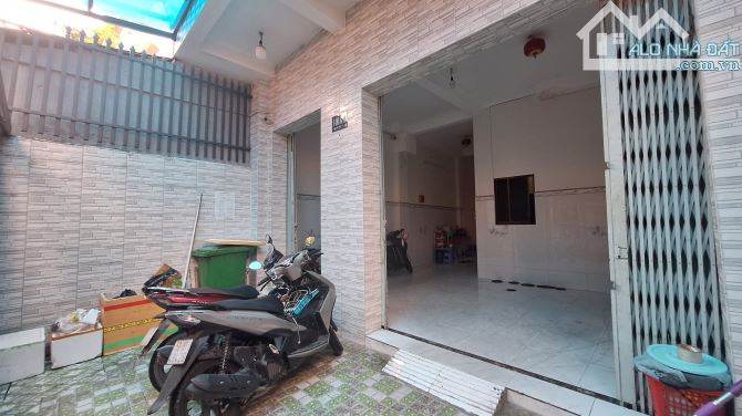 CƠ HỘI ĐẦU TƯ - CĂN HỘ DỊCH VỤ 2 MẶT TIỀN - PHẠM THẾ HIỂN, Q8 - NGANG 6M - DT 118m2 - THU - 1