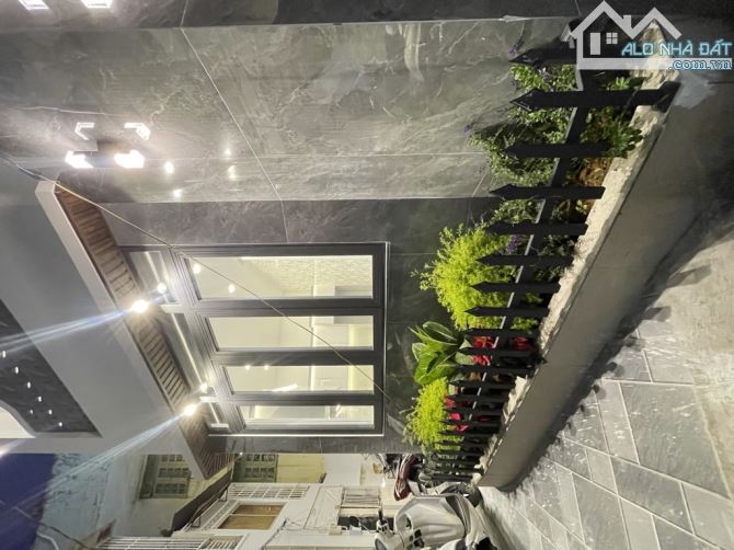 NHÀ LÔ GÓC 2 MẶT TIỀN - KHU DÂN TRÍ - FULL NỘI THẤT - 68M2, NGUYỄN TƯ GIẢN GÒ VẤP, 6.4 TỶ - 1