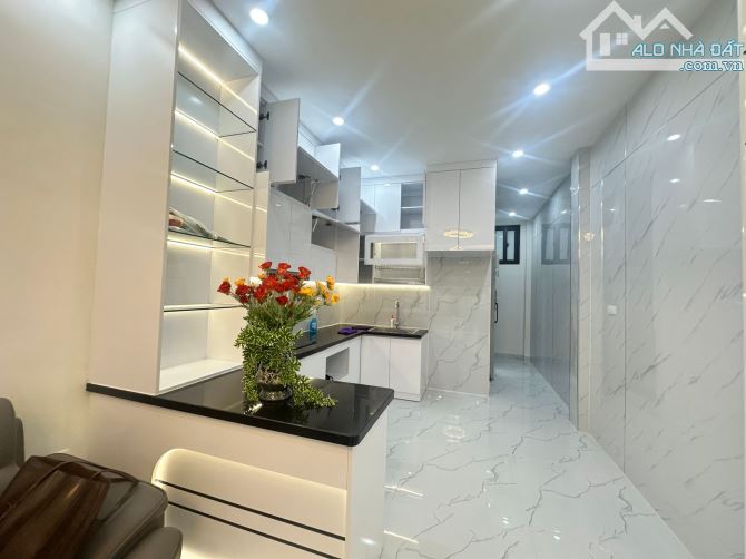 🏡 Trung tâm Đống Đa – vài bước ra hồ Hoàng Cầu – 45m2, 5 tầng thang máy – Giá nhỉnh 13 tỉ - 1
