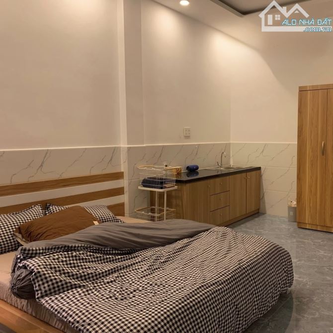 💥 GẤP 9,x TỶ: Tòa Căn hộ 5 Tầng Đỗ Quang, sát Nguyễn Văn Linh, Dòng tiền 520 triệu - 1