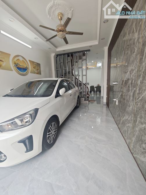Bán nhà Đông Mỹ, Thanh Trì 45m2 x 4 tầng, đường thông, kinh doanh, ô tô tránh - 1