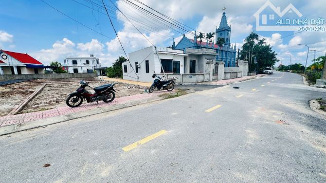 Lô góc 81m2 trục thôn Minh Tân, Kiến Thụy cách Ga Nam Hải Phòng chỉ 300m - 1