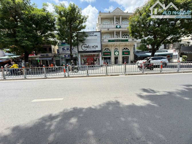Siêu Phẩm Xây Dựng Tòa Nhà -Khách Sạn - MT XVNT P19 BT-  NH 10m*25m 2Tầng - Gía 58Tỷ - 1