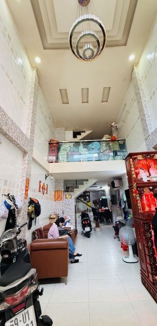 🚘 SIÊU PHẨM QUẬN 6 – HẺM XE HƠI, CÁCH 50M MẶT TIỀN PHAN VĂN KHỎE – 5 TẦNG – 5PN -CHỈ 8.1T - 1
