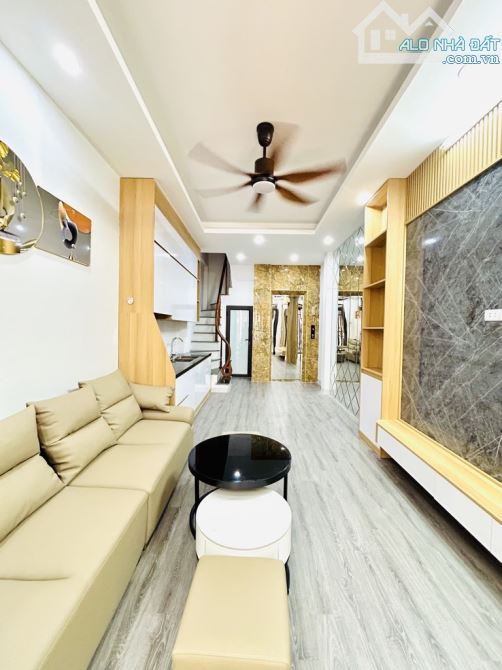 🏡CHƯA ĐẾN 8 TỶ - 30M PHÂN LÔ LĨNH NAM - 3 BƯỚC RA Ô TÔ - THANG MÁY - 1