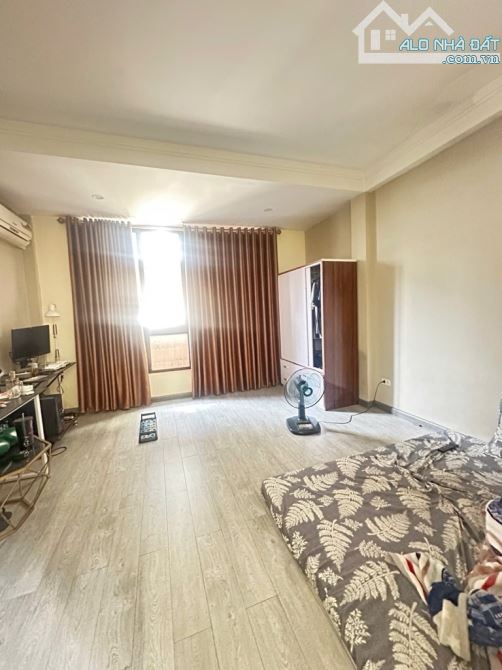 Bán nhà Mặt Phố Bạch Đằng Hoàn Kiếm.DT: 24M2 x 5 Tầng.MT: 4M..SĐCC.. giá 10 tỷ - 1