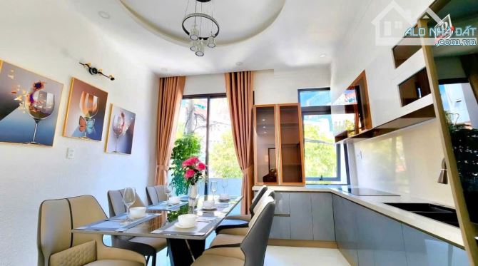 CẦN BÁN CĂN NHÀ 3 TẦNG NGAY HẺM CÙ CHÍNH LAN - 1