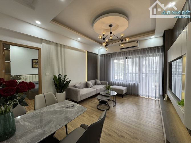 Cần bán nhanh căn hộ 2 ngủ Handiresco 31 Lê Văn Lương đủ đồ đẹp giá chỉ nhỉnh 6 tỷ, có sổ - 1