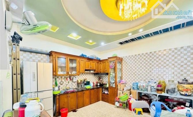 Bán nhà 4 tầng Lạch Tray, Hàng Kênh, Lê Chân 50m2, giá 3,5tỷ - 1