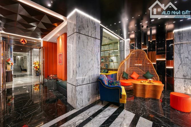 Bán khách san mặt phố Ngô Quyền DT 260m2 x 12 tầng - Mặt tiền 13m - Giá 230 Tỷ