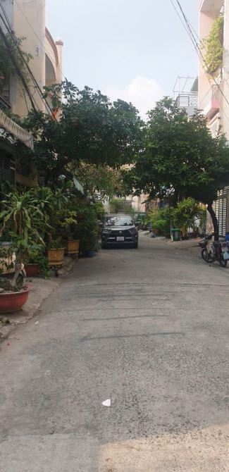 Nhà đẹp Bình Tân-Đường 10M-Giáp Tân Phú-Sát MT Bình Trị Đông-P.BTĐ-66m2-4x17-3tầng-4PN - 1