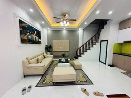 NHÀ ĐẸP 40M² X 5 TẦNG – NGÕ RỘNG – GẦN YÊN NGHĨA, ĐÔNG LA – GIÁ CHỈ TẦM TRUNG - 1