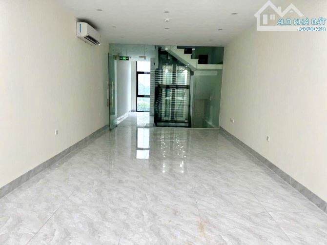 Bán Nhà Huỳnh Thúc Kháng 51m2,6 tầng, giảm sos 24 tỷ,phân lô - 1