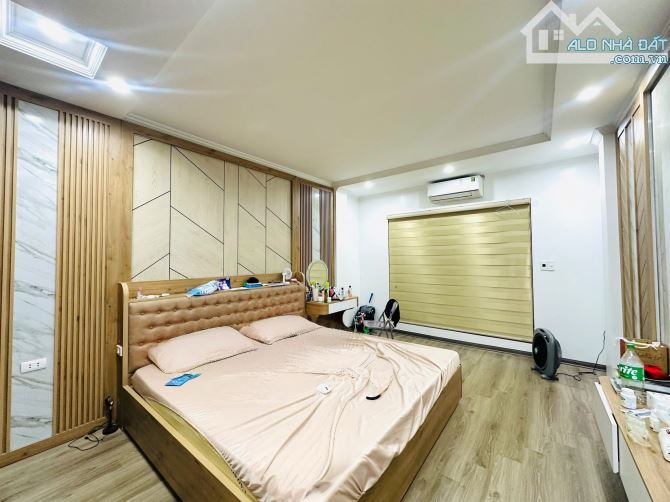 LÕI THANH XUÂN – 7 TẦNG THANG MÁY – NGÕ NÔNG – 30M RA PHỐ – NHÀ ĐẸP GIÁ 12.7 TỶ. - 1