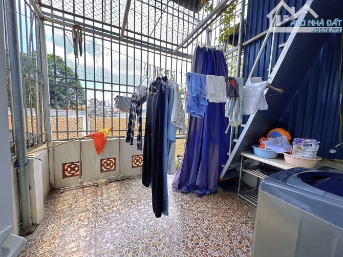 HOÀNG HOA THÁM – 33M² – 4 TẦNG – MT 3.8M – TRƯỚC NHÀ RỘNG THOÁNG – GẦN HỒ TÂY – 8.9 TỶ - 1