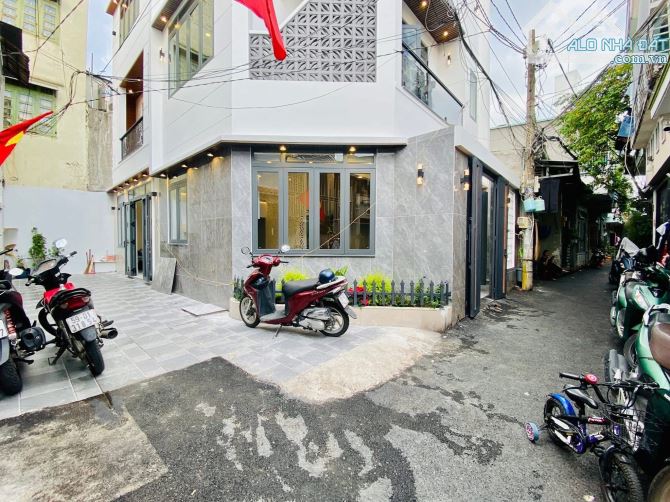 LÔ GÓC GẦN NHÀ GA T3, CN ĐỦ 55M2 - 4TẦNG ĐÚC BTCT - 3PN - NGUYỄN TƯ GIẢN - NHỈNH 6TỶ TL - 1