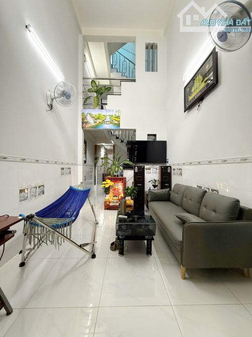 Nhà 5 tầng hẻm thông, Nguyễn Duy P10.Q8. Giá 5,98 tỷ TL - 1