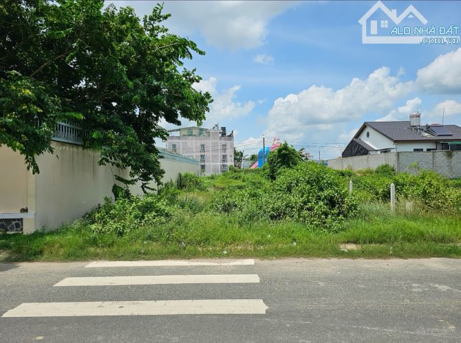 BÁN LỖ LÔ ĐẤT THỔ CƯ 200M2 THỊ TRẤN CỦ CHI GIÁ 900TR ALO LÀ CHỐT - 1