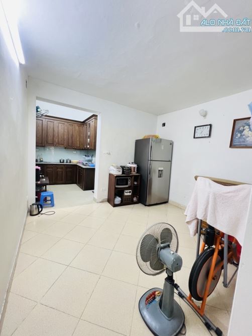 BÁN ĐẤT TẶNG NHÀ 2 TẦNG ĐƯỜNG PHÚ DIỄN: 75M2 - 10M ÔTÔ TRÁNH ĐỖ - 40M MẶT PHỐ. - 1