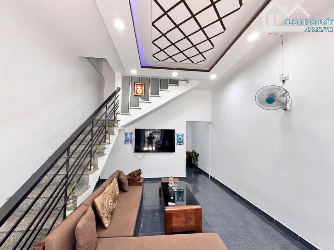 Nhà 2 tầng hẻm Nguyễn Xiển - Hòn Nghê Phường Tây Nha Trang. Có garage ô tô - 1