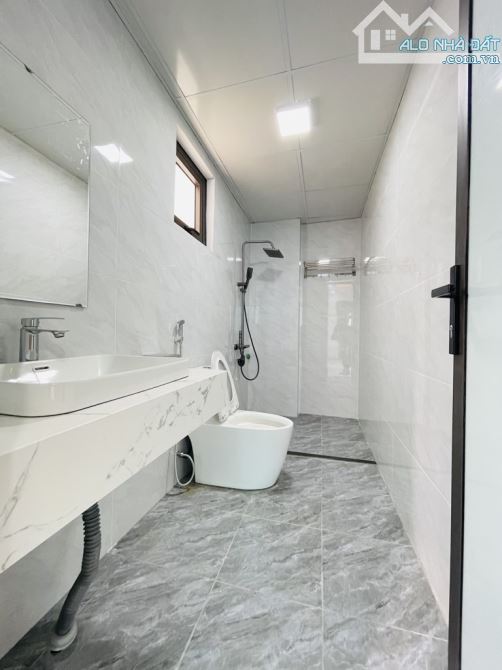 42m Kim Giang 8 Tầng ô tô ngủ trong nhà ,thang máy đẹp - 1