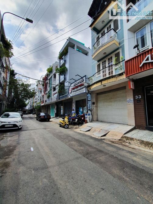 Nhà Hẻm Xe Hơi Yên Thế, P2, Tân Bình (5x25m) Nhà Cũ Tiện Xây Mới - Giá Bán 18.5 Tỷ - 1