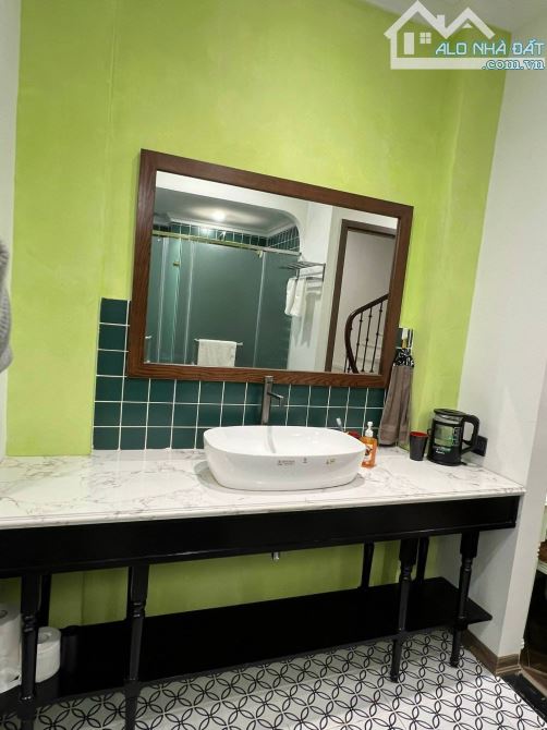Cho thuê nhà 50m2*5 tầng, Thang máy phố Vương Thừa Vũ, Thanh Xuân - 1