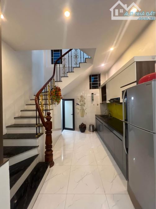 Bán nhà p/lô Mậu Lương 64m², đường 11.5m, vỉa hè 5m, 4t chắc chắn, giá 13t - 1