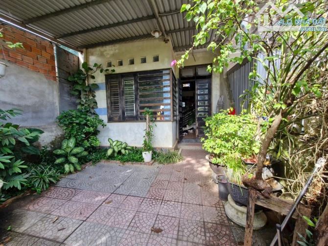 CHO THUÊ NHÀ NGUYÊN CĂN GÁC LỬNG - MẶT TIỀN TẢN ĐÀ, TP HUẾ - 1