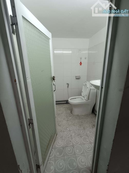 Cho thuê kho mặt tiền Bình Lợi, P.13, 60m2, 10tr - 1