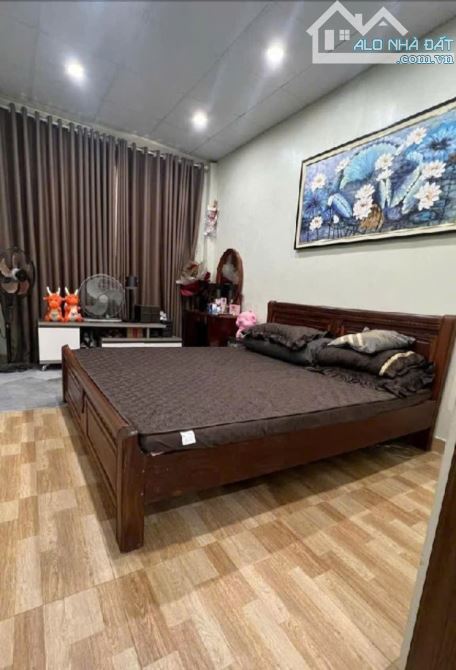 CẦN BÁN 55M 2T 5xTỶ-ÔTÔ ĐỖ CỬA-50M RA PHỐ NGUYỄN KHOÁI HOÀNG MAI-TIỆN ÍCH ĐẦY ĐỦ - 1