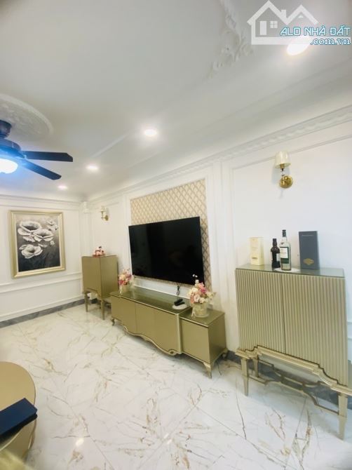 HOÀNG HOA THÁM 45M x7 TẦNG CHỈ 9,8 TỶ,CÁCH Ô TÔ 30M,NỘI THẤT TIỀN TỶ,NGÕ THÔNG - 1