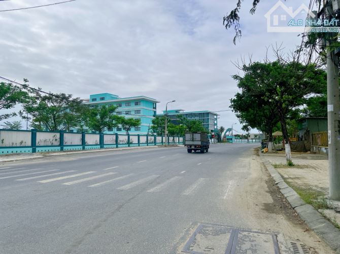 💥 LÔ GÓC 2 MẶT KIỆT OTO TRÁNH – GẦN LÀNG ĐẠI HỌC – 88M² NGANG 7.5M – GIÁ CHỈ 2.15 TỶ 🍀🌹 - 1