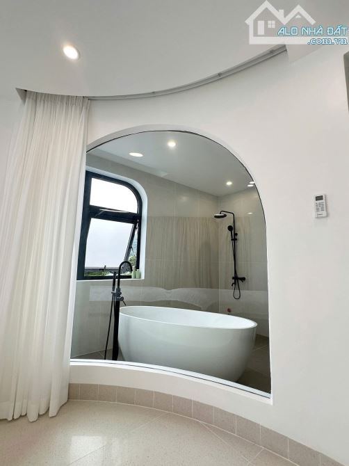 Bán nhà 4Lầu góc 2 mặt tiền hẻm Thuỳ Vân, P.2, Vũng Tàu.diện tích 83m2 giá 15ty 700 TL Vị - 1