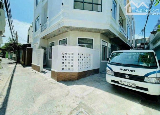 BÁN NHÀ TRUNG TÂM VŨNG TÀU CĂN GÓC 2 MẶT TIỀN 1 TRỆT 2 LẦU HẺM Ô TÔ 65m2 GIÁ 5t950 - 1