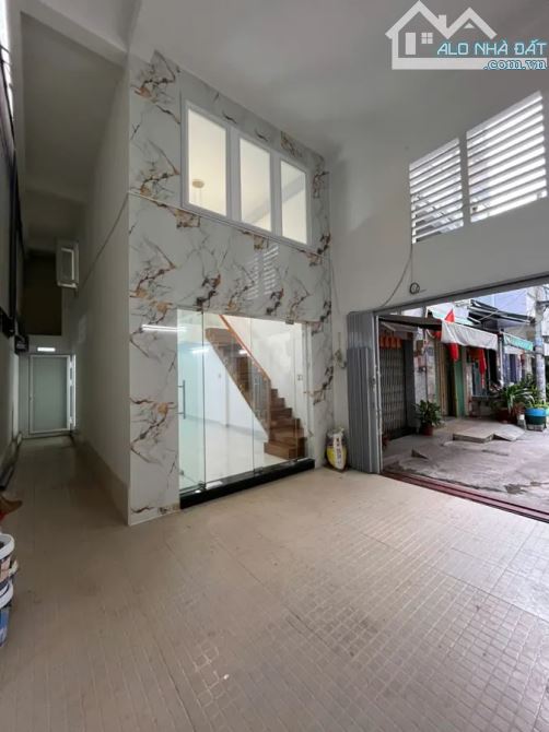 CẦN BÁN GẤP! NHÀ PHỐ DƯƠNG ĐÌNH NGHỆ - HẺM 6M XE HƠI ĐỖ CỬA - NHÀ ĐẸP Ở NGAY - NHỈNH 7 TỶ! - 1