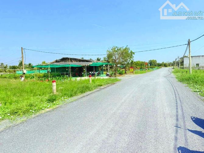 Hàng thơm, 377m2 đất thổ cư đường nhựa Nguyễn Văn Mỹ, 1.29 tỷ - 1