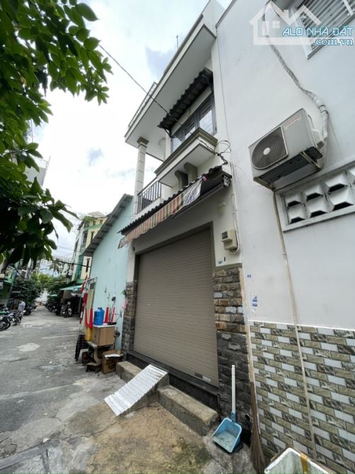Cực kỳ hiếm - phân khúc 4 tỷ có hẻm ô tô ra vào thoải mái - kế Bàu Cát, Âu Cơ, Đồng Đen - 1