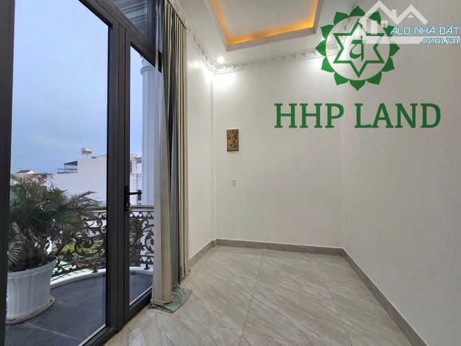 Cần bán gấp nhà vị trí 2 đường Nguyễn Ái Quốc, gần trại giam B5 - 1
