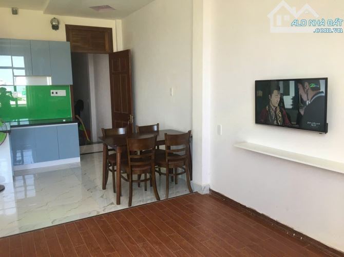 Bán tòa căn hộ 4 tầng, 7 phòng, dòng tiền 30tr Thanh Lương 9, Cẩm Lệ. DT 100m2. Giá 8.2 tỷ - 1